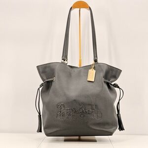 Coach AUTHENTICATED Andy Tote Black Pebbled Leather Drawstring Tote Bag